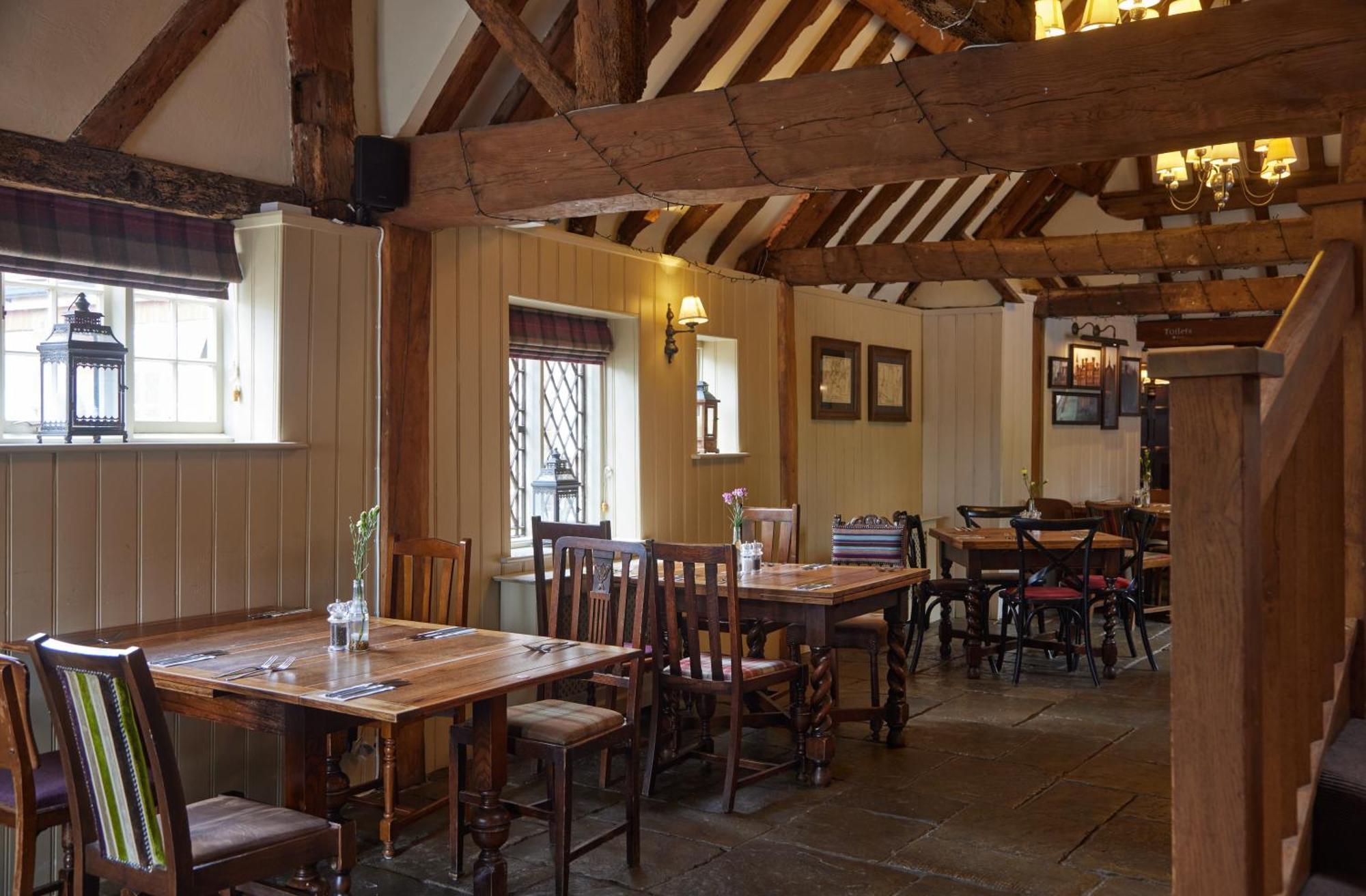 Chequers Inn By Greene King Inns Maresfield Exterior photo