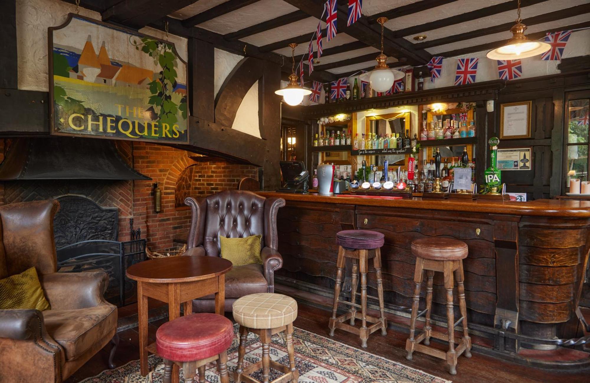 Chequers Inn By Greene King Inns Maresfield Exterior photo