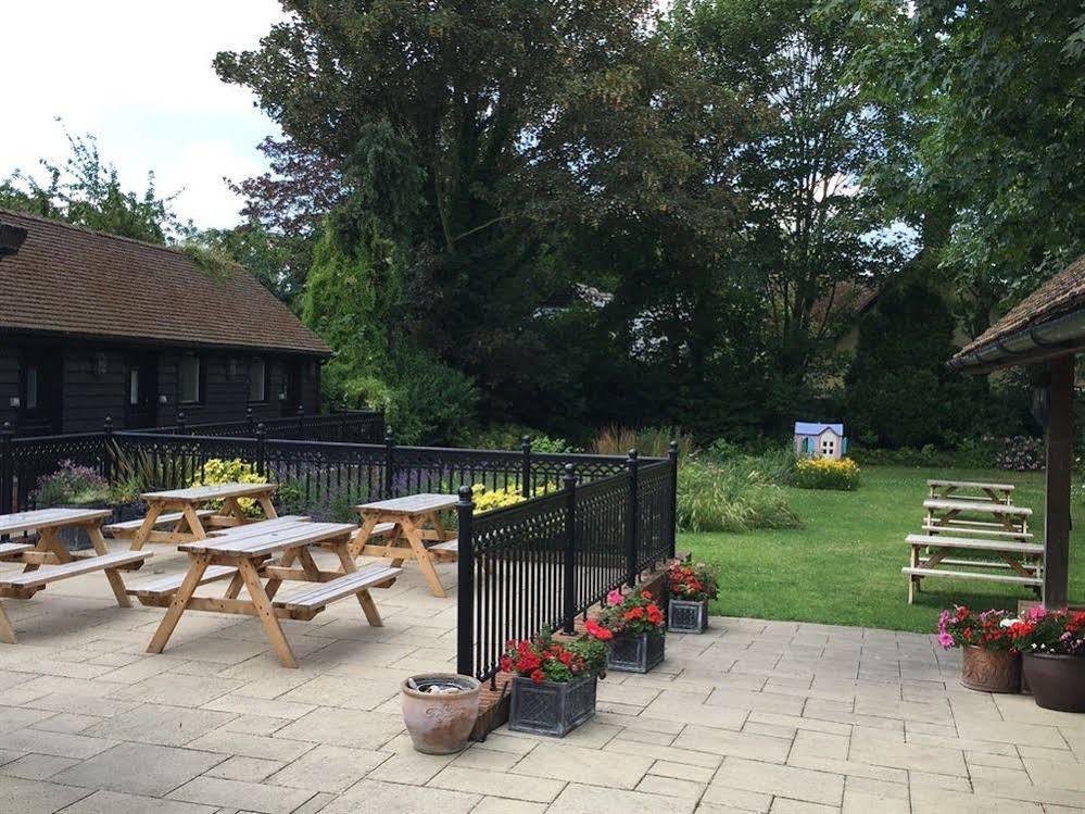 Chequers Inn By Greene King Inns Maresfield Exterior photo